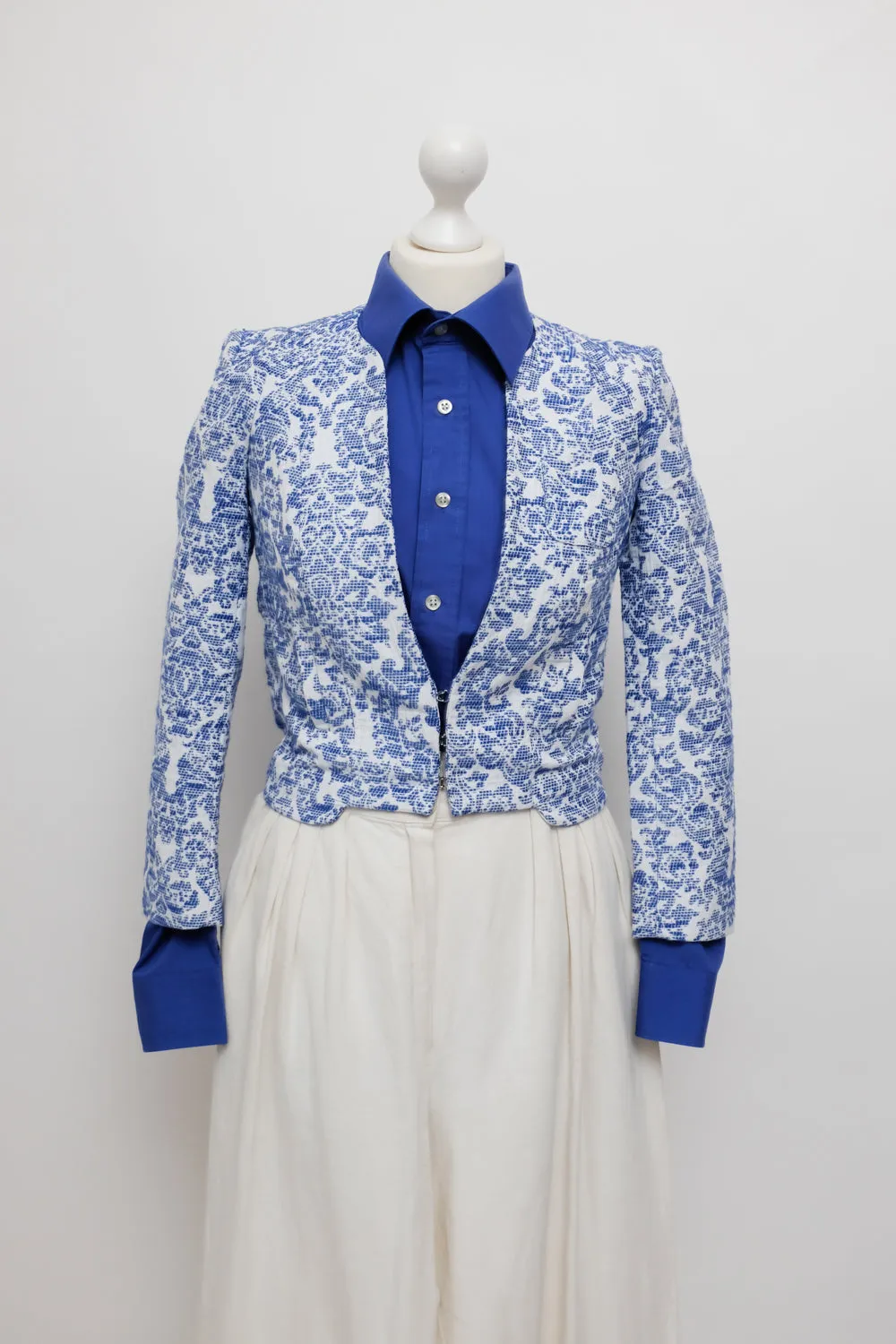 0052_DESIGNER CROP FLORAL JACQUARD BLAZER